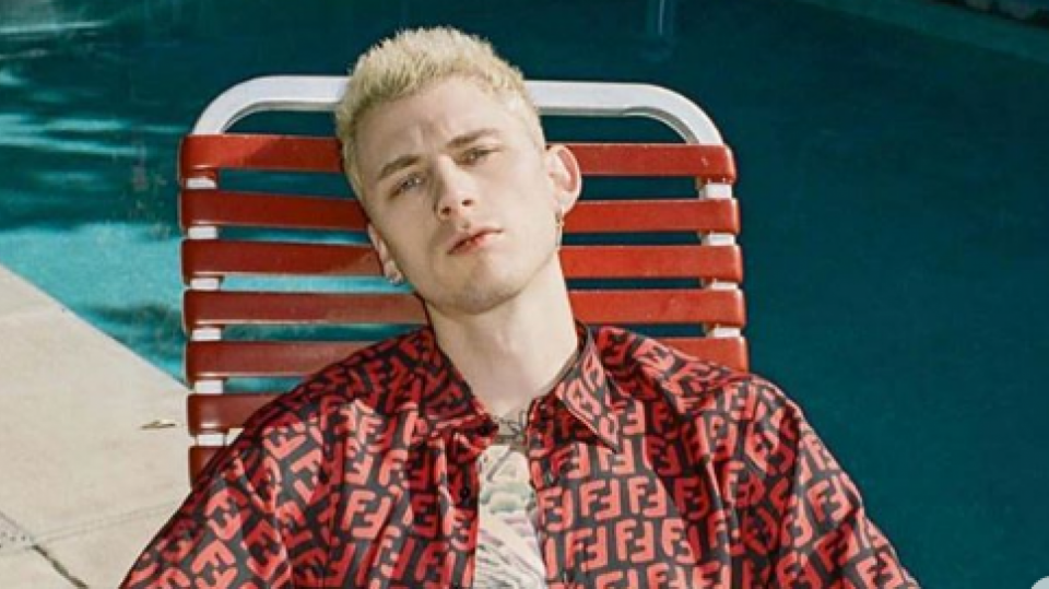 MGK.